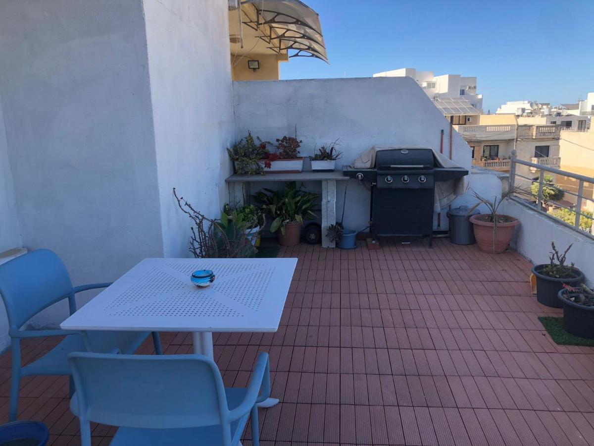 Penthouse In Kappara San Gwann Bagian luar foto
