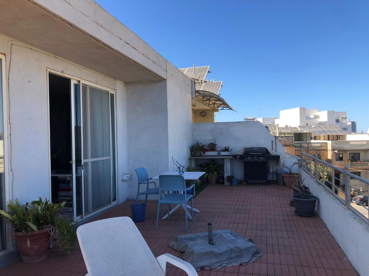 Penthouse In Kappara San Gwann Bagian luar foto