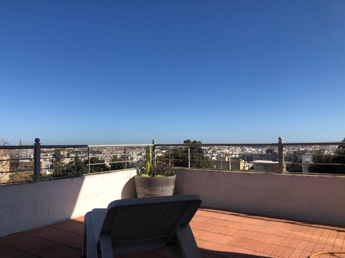 Penthouse In Kappara San Gwann Bagian luar foto