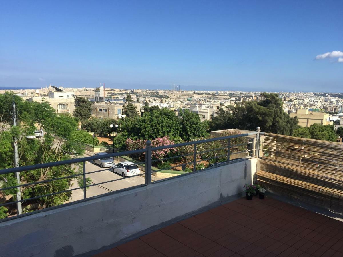 Penthouse In Kappara San Gwann Bagian luar foto